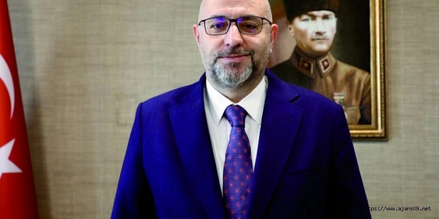 İBB Genel Sekreter Yardımcısı Buğra Gökçe, CHP’den İzmir’e aday oluyor