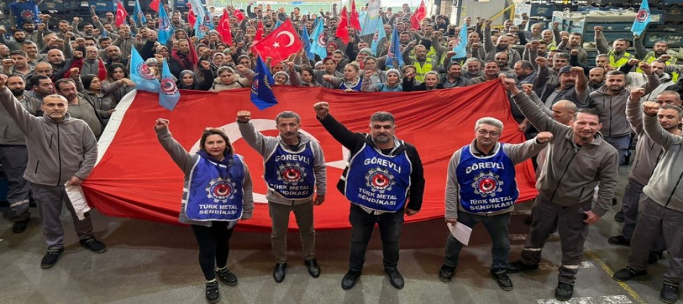 Türk Metal Sendikası TİS görüşmelerinde anlaşma sağlanamadı: Metalde grev kararı  aldı.