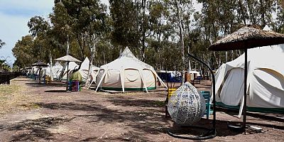 Ada Camping yeni sezonda kamp ve karavan tutkunlarını ağırlamaya başladı