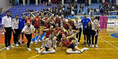 Aydın'ın Sultanları evinde PTT'yi rahat geçti: 3-1