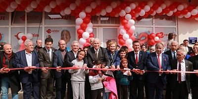 BAŞKAN ATAY 17’NCİ KİTAP KAFE’Yİ HİZMETE AÇTI