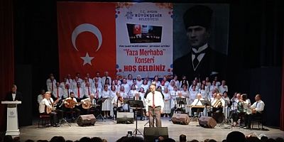 BAŞKAN ÇERÇİOĞLU SEVİLEN ŞARKILARI AYDINLILAR İLE BULUŞTURDU
