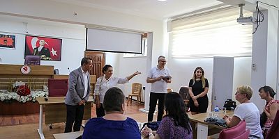 Başkan Yetişkin Uluslararası Öğretmen ve Öğrencilerle Buluştu