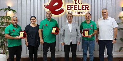 CAN KURTARAN BELEDİYE PERSONELİNE BAŞKAN YETİŞKİN'DEN ALTIN VE PLAKET