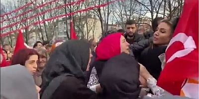 Erdoğan'ın Bursa mitinginde 'Reis Sinan Ateş için adalet' Pankartı