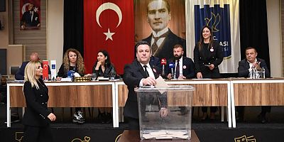 KUŞADASI’NDA EMANET TAHSİN DEMİRTAŞ’A: 