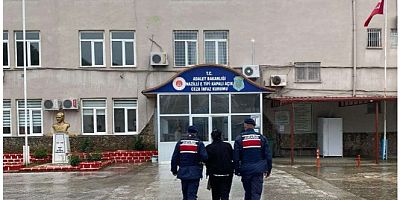 Nazilli’de 9 Yıl 4 Ay Kesinleşmiş Cezası Bulunan Firari Şahıs Kilerde Saklanırken Yakalandı