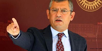 Özgür Özel CHP'nin yeni Grup Başkanı oldu