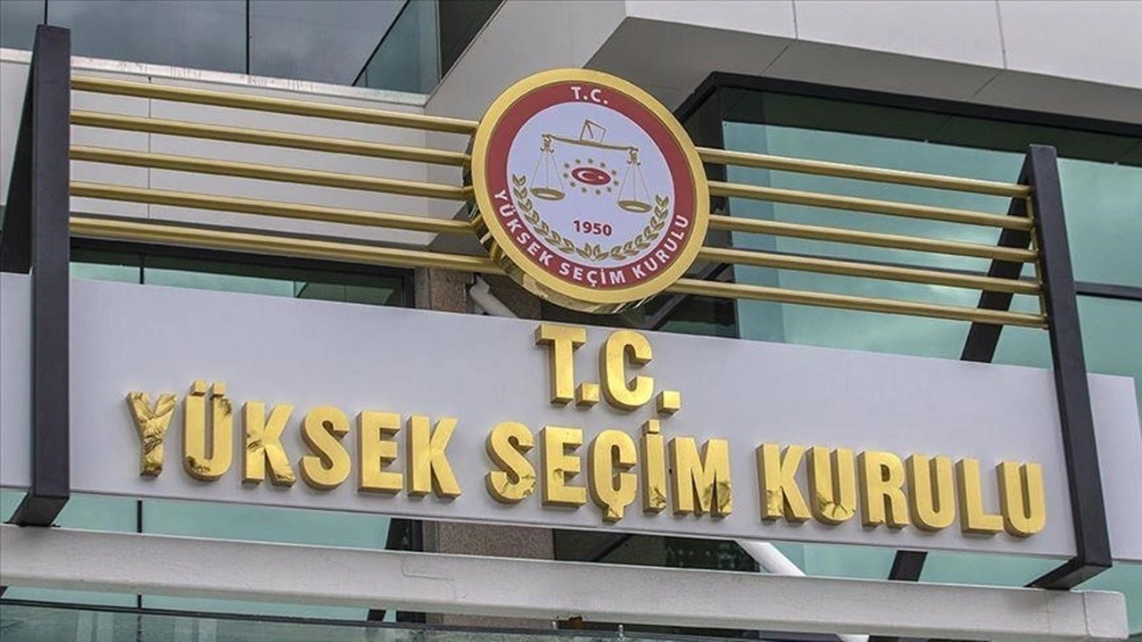 Partilerin oy pusulasındaki yerleri belli oldu